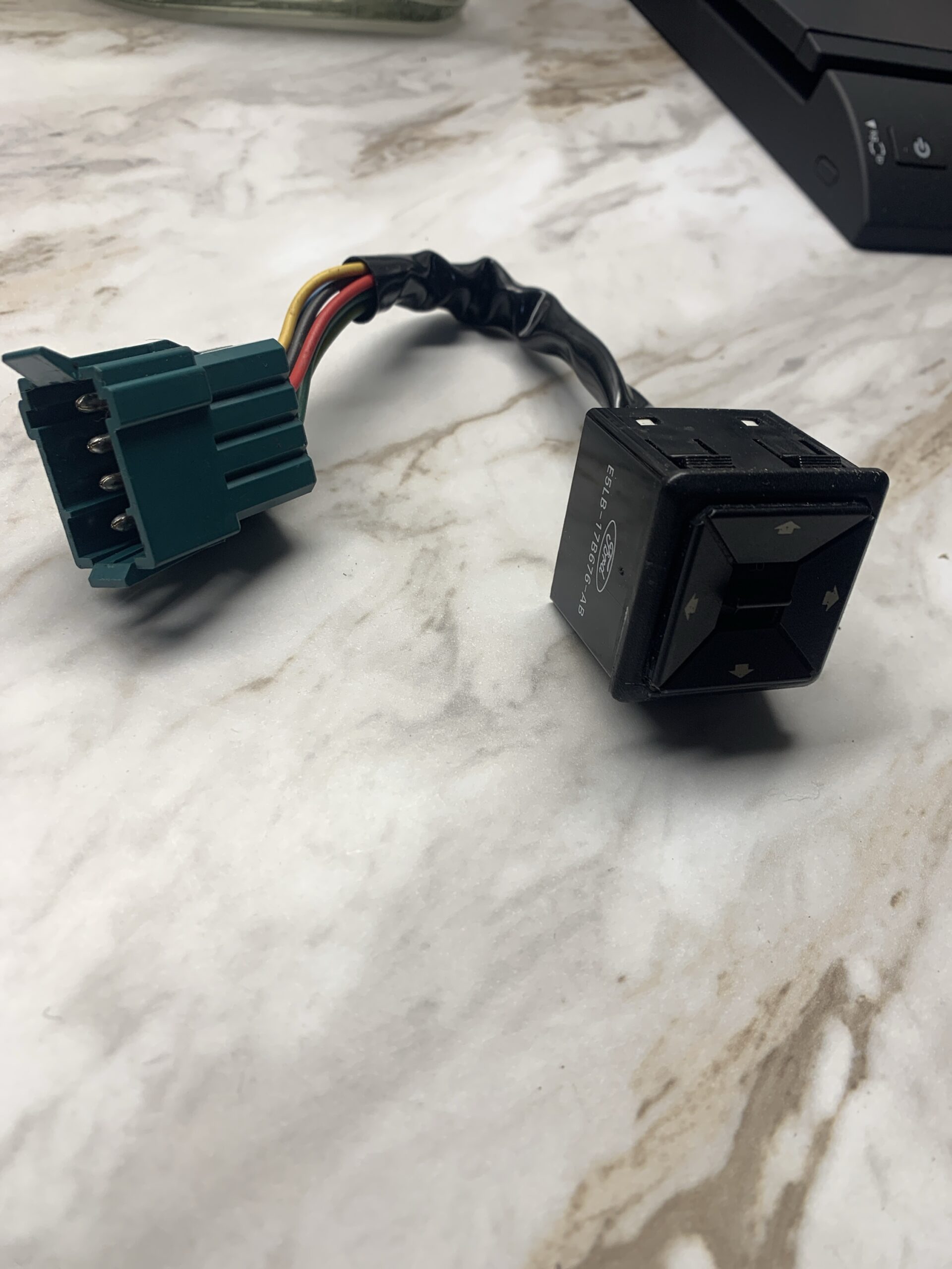 Mirror/Window Switch